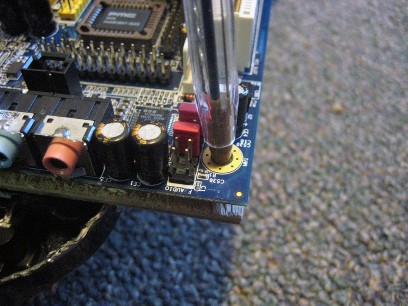 marking_screw_holes_resize.jpg